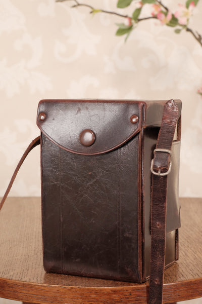 Original Mentor Mentorett leather camera case - Mentor- Petrakla Classic Cameras
