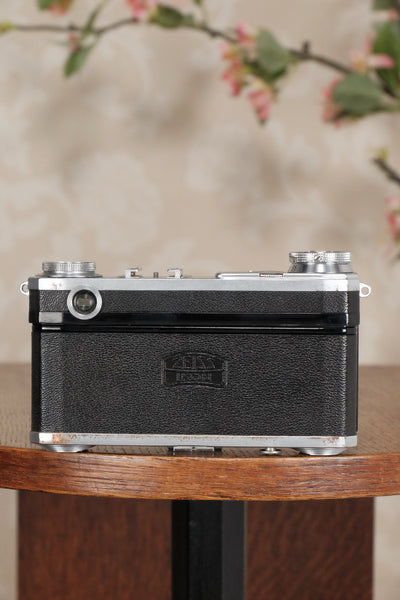 Excellent! 1936 Zeiss Ikon Contax II with Sonnar.  CLA'd, Freshly Serviced! - Zeiss-Ikon- Petrakla Classic Cameras