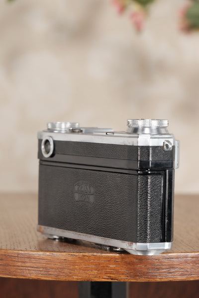 Excellent! 1936 Zeiss Ikon Contax II with Sonnar.  CLA'd, Freshly Serviced! - Zeiss-Ikon- Petrakla Classic Cameras