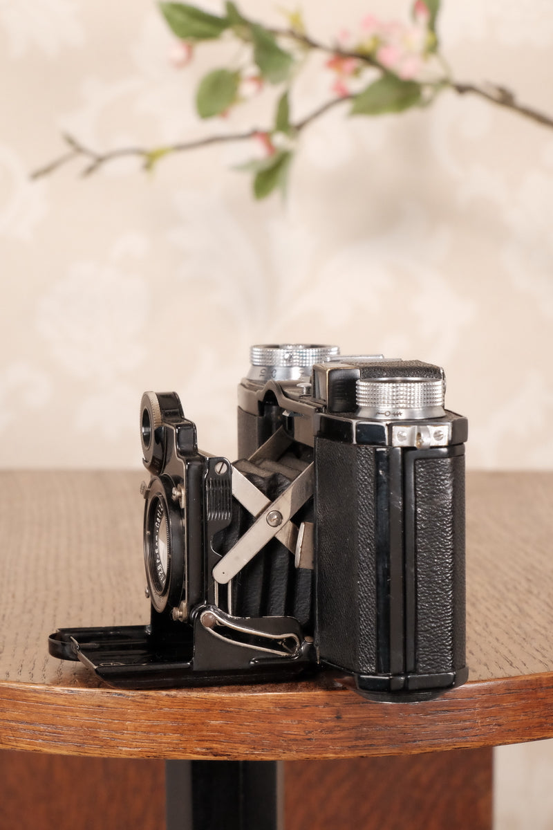 Superb! 1937 Zeiss-Ikon Super Nettel (236/24)  with Original Leather Case, CLA'd, Freshly Serviced! - Zeiss-Ikon- Petrakla Classic Cameras