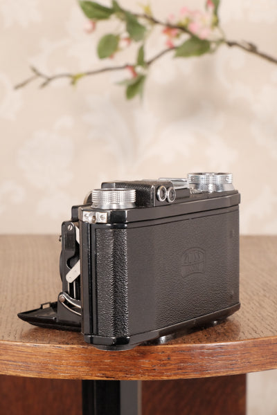 Superb! 1937 Zeiss-Ikon Super Nettel (236/24)  with Original Leather Case, CLA'd, Freshly Serviced! - Zeiss-Ikon- Petrakla Classic Cameras
