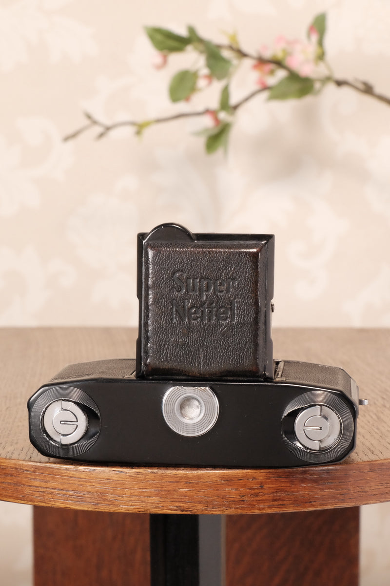 Superb! 1937 Zeiss-Ikon Super Nettel (236/24)  with Original Leather Case, CLA'd, Freshly Serviced! - Zeiss-Ikon- Petrakla Classic Cameras