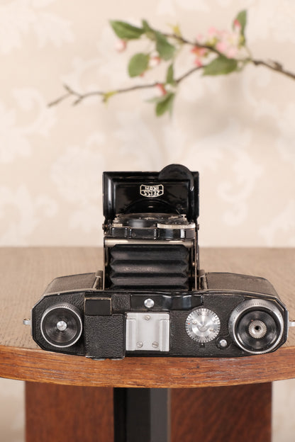 Superb! 1937 Zeiss-Ikon Super Nettel (236/24)  with Original Leather Case, CLA'd, Freshly Serviced! - Zeiss-Ikon- Petrakla Classic Cameras