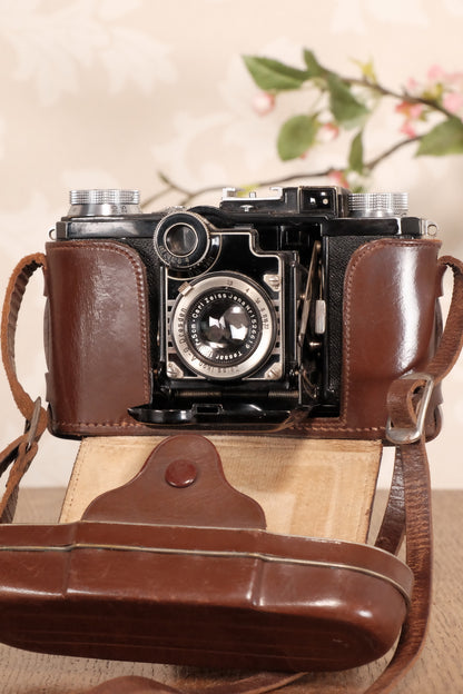 Superb! 1937 Zeiss-Ikon Super Nettel (236/24)  with Original Leather Case, CLA'd, Freshly Serviced! - Zeiss-Ikon- Petrakla Classic Cameras