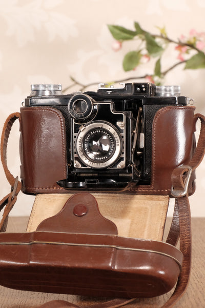 Superb! 1937 Zeiss-Ikon Super Nettel (236/24)  with Original Leather Case, CLA'd, Freshly Serviced! - Zeiss-Ikon- Petrakla Classic Cameras
