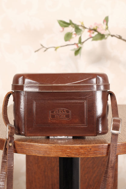 Superb! 1937 Zeiss-Ikon Super Nettel (236/24)  with Original Leather Case, CLA'd, Freshly Serviced! - Zeiss-Ikon- Petrakla Classic Cameras
