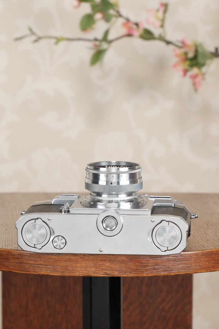 Superb! 1956 Zeiss Ikon Contax IIIa with Zeiss 50mm Sonnar lens, CLA'd, Freshly Serviced! - Zeiss-Ikon- Petrakla Classic Cameras