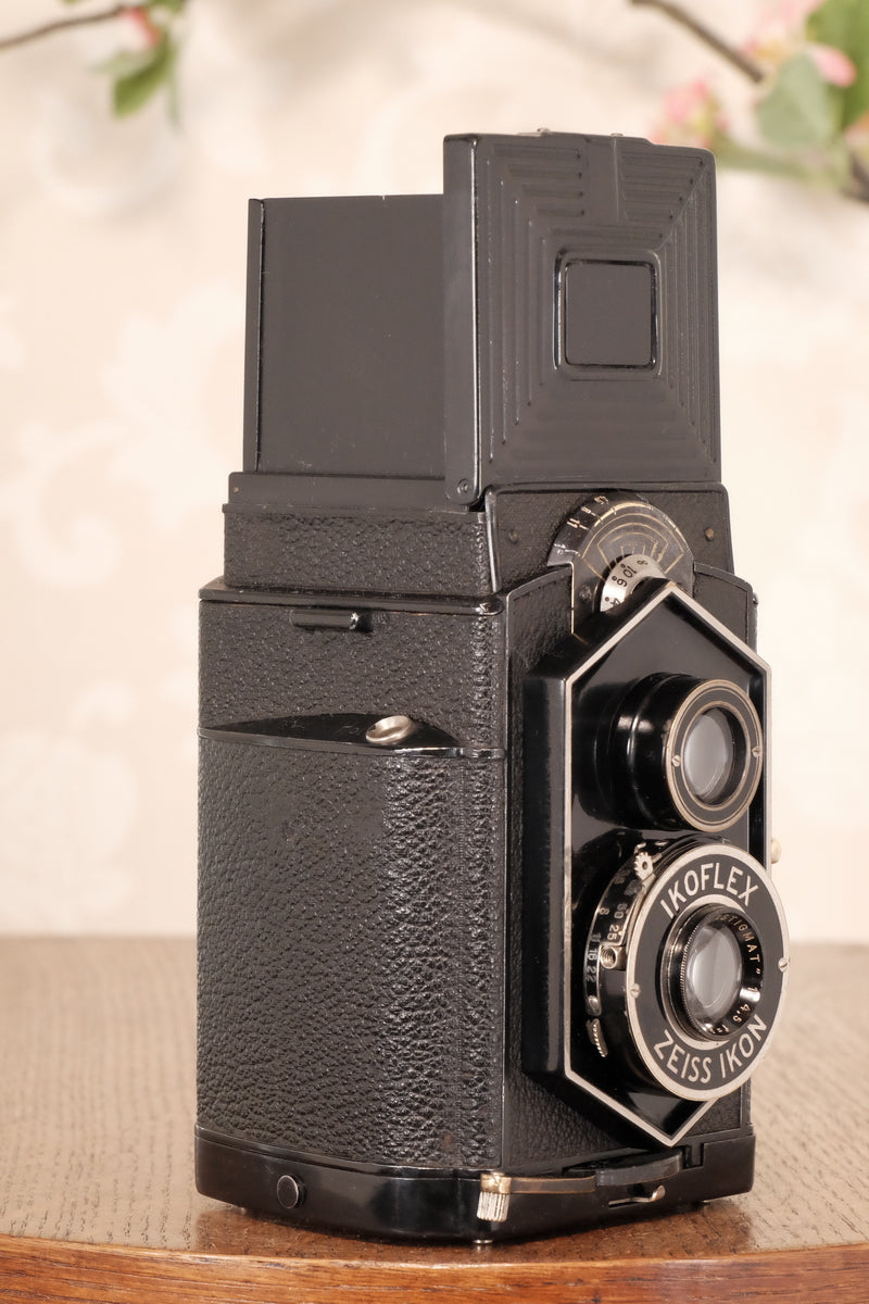 Original 1934 , Zeiss-Ikon Art Deco “Coffee-can” Ikoflex, 850/16, CLA'd  Freshly Serviced! - Zeiss-Ikon- Petrakla Classic Cameras