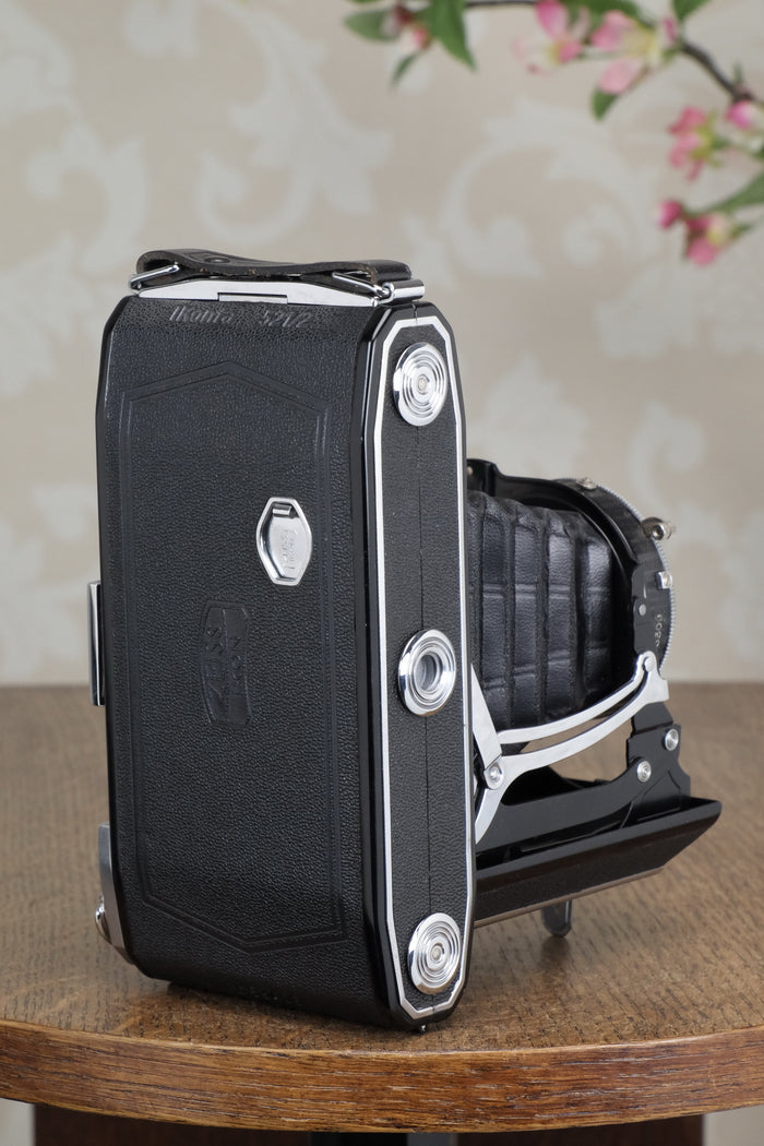 99% Mint! 1938 Zeiss-Ikon Ikonta 6x9, CLA's, FRESHLY SERVICED! - Zeiss-Ikon- Petrakla Classic Cameras