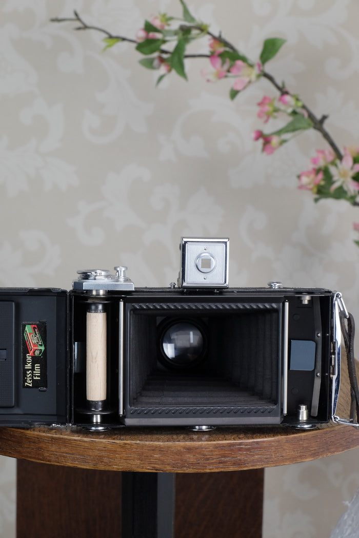99% Mint! 1938 Zeiss-Ikon Ikonta 6x9, CLA's, FRESHLY SERVICED! - Zeiss-Ikon- Petrakla Classic Cameras