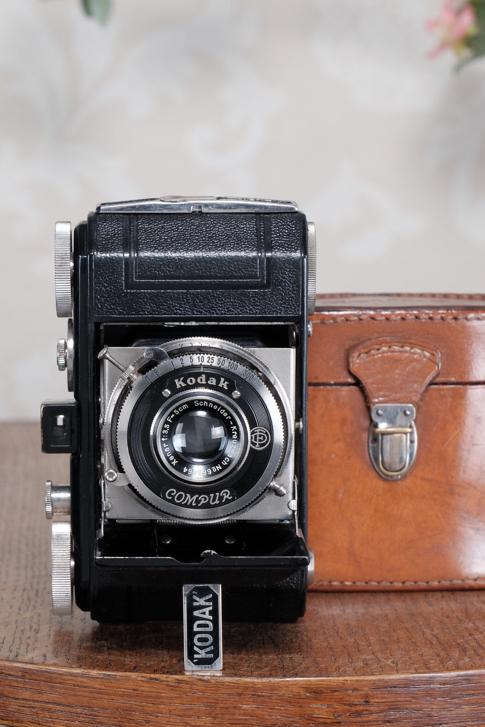 Superb! THE ORIGINAL FIRST VERSION, 1934 Black Kodak Retina, model 117 ...