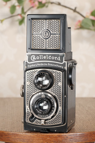Superb! 1935 Art-Deco Nickel-plated Rolleicord  CLA’d, Freshley Serviced! - Frank & Heidecke- Petrakla Classic Cameras