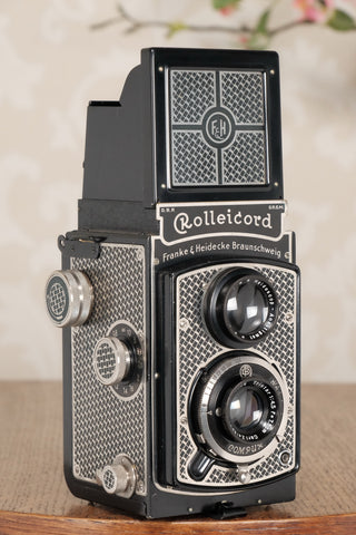 Superb! 1934 Art-Deco Nickel-plated Rolleicord CLA’d, Freshley Serviced! - Frank & Heidecke- Petrakla Classic Cameras