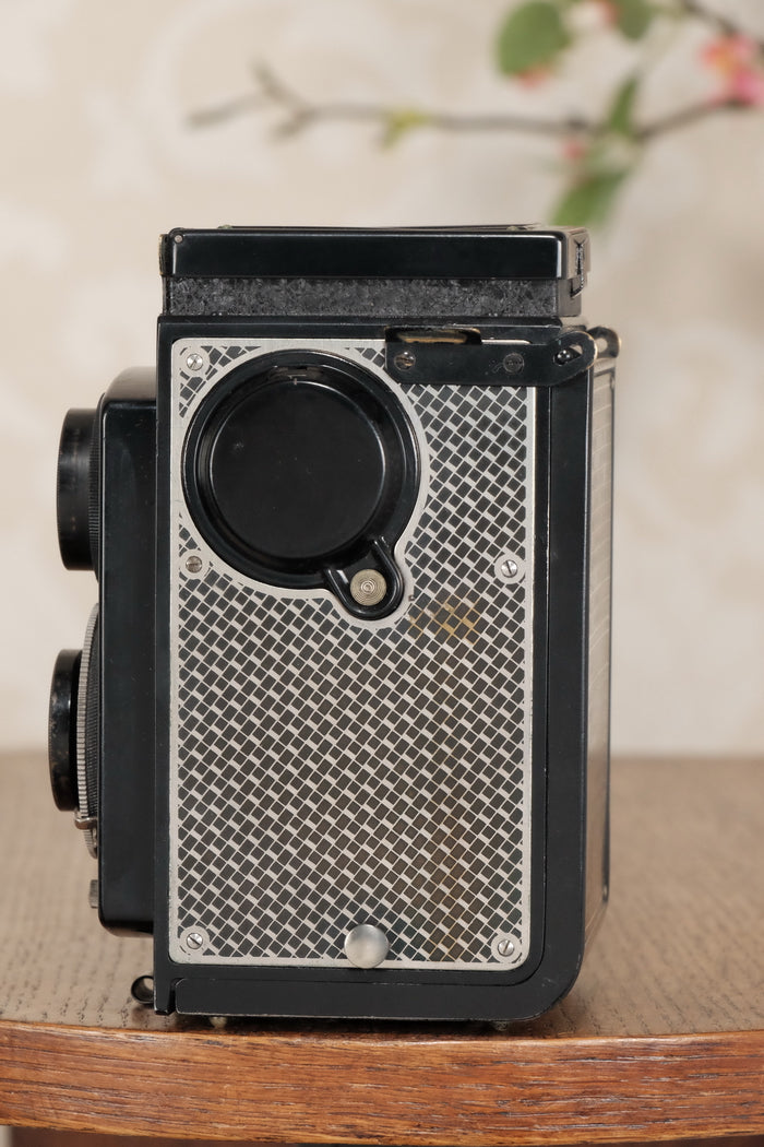 Superb! 1934 Art-Deco Nickel-plated Rolleicord CLA’d, Freshley Serviced! - Frank & Heidecke- Petrakla Classic Cameras