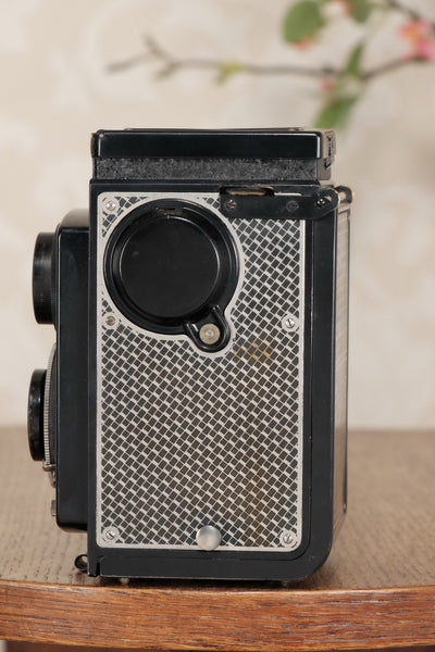 Superb! 1934 Art-Deco Nickel-plated Rolleicord CLA’d, Freshley Serviced! - Frank & Heidecke- Petrakla Classic Cameras