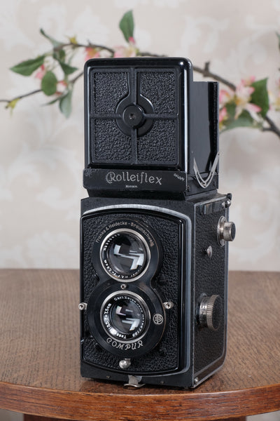 Superb! 1936 Old Standard Rolleiflex with original leather case, Freshly Serviced, CLA’d