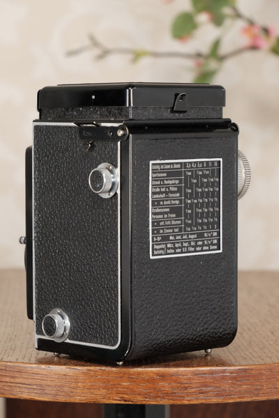 SUPERB! 1937 Rolleicord with leather case. CLA's, Freshly Serviced! - Frank & Heidecke- Petrakla Classic Cameras