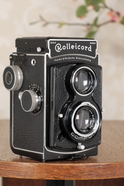 SUPERB! 1937 Rolleicord with leather case. CLA's, Freshly Serviced! - Frank & Heidecke- Petrakla Classic Cameras