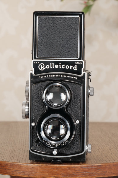 SUPERB! 1937 Rolleicord with leather case. CLA's, Freshly Serviced! - Frank & Heidecke- Petrakla Classic Cameras