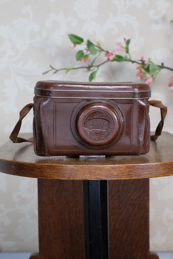 Excellent! 1938 Zeiss Ikon Contax II, CLA'd, Freshly Serviced! - Zeiss-Ikon- Petrakla Classic Cameras