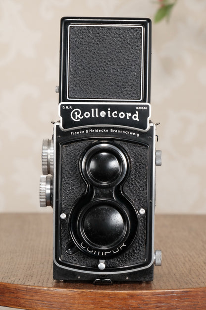 SUPERB! 1937 Rolleicord with leather case. CLA's, Freshly Serviced! - Frank & Heidecke- Petrakla Classic Cameras