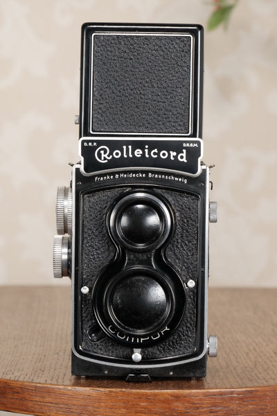 SUPERB! 1937 Rolleicord with leather case. CLA's, Freshly Serviced! - Frank & Heidecke- Petrakla Classic Cameras