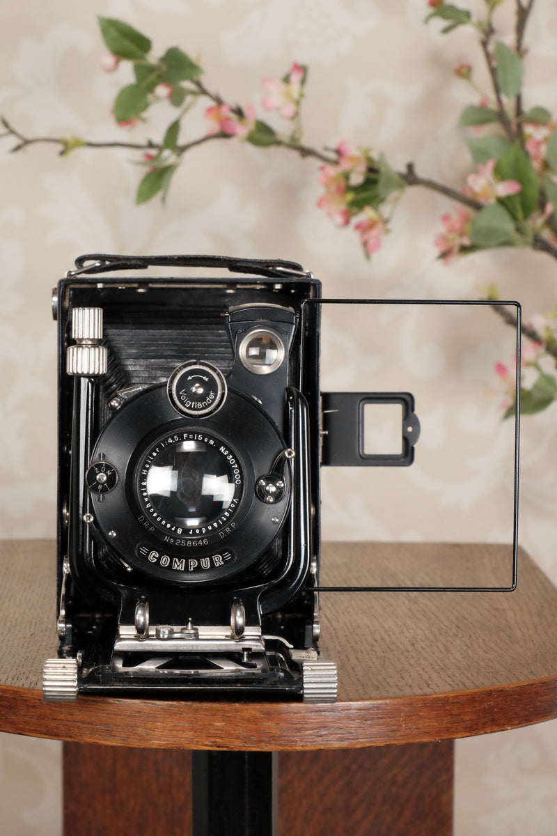 Superb! 1927 Voigtlander 9x12 Bergheil Camera with Heliar Lens!  Freshly serviced, CLA’d! - Voigtlander- Petrakla Classic Cameras