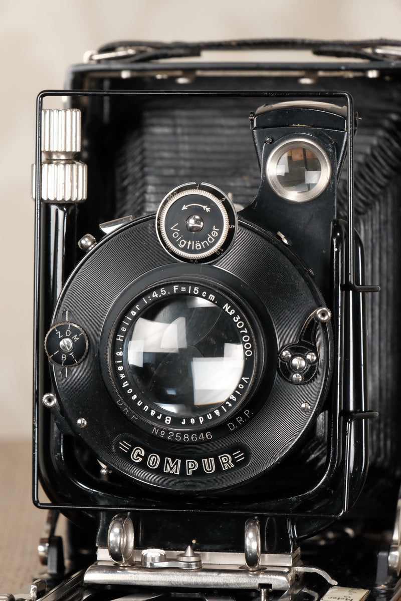 Superb! 1927 Voigtlander 9x12 Bergheil Camera with Heliar Lens!  Freshly serviced, CLA’d! - Voigtlander- Petrakla Classic Cameras