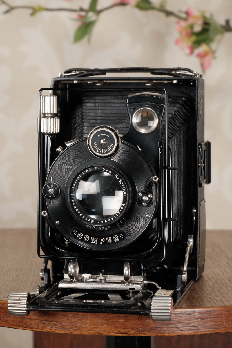 Superb! 1927 Voigtlander 9x12 Bergheil Camera with Heliar Lens!  Freshly serviced, CLA’d! - Voigtlander- Petrakla Classic Cameras