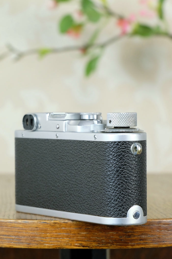 Superb! 1940 Leitz Leica IIIb with Leitz Elmar lens, CLA'd, Freshly Serviced! - Leitz- Petrakla Classic Cameras