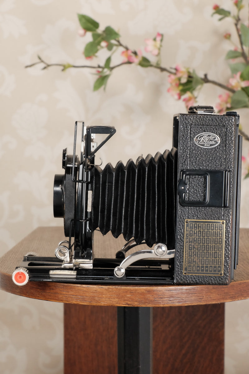 Superb! 1927 Voigtlander 9x12 Bergheil Camera with Heliar Lens!  Freshly serviced, CLA’d! - Voigtlander- Petrakla Classic Cameras