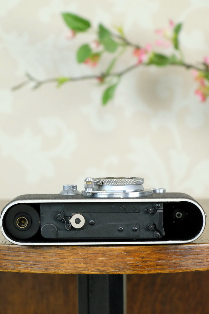 Superb! 1940 Leitz Leica IIIb with Leitz Elmar lens, CLA'd, Freshly Serviced! - Leitz- Petrakla Classic Cameras