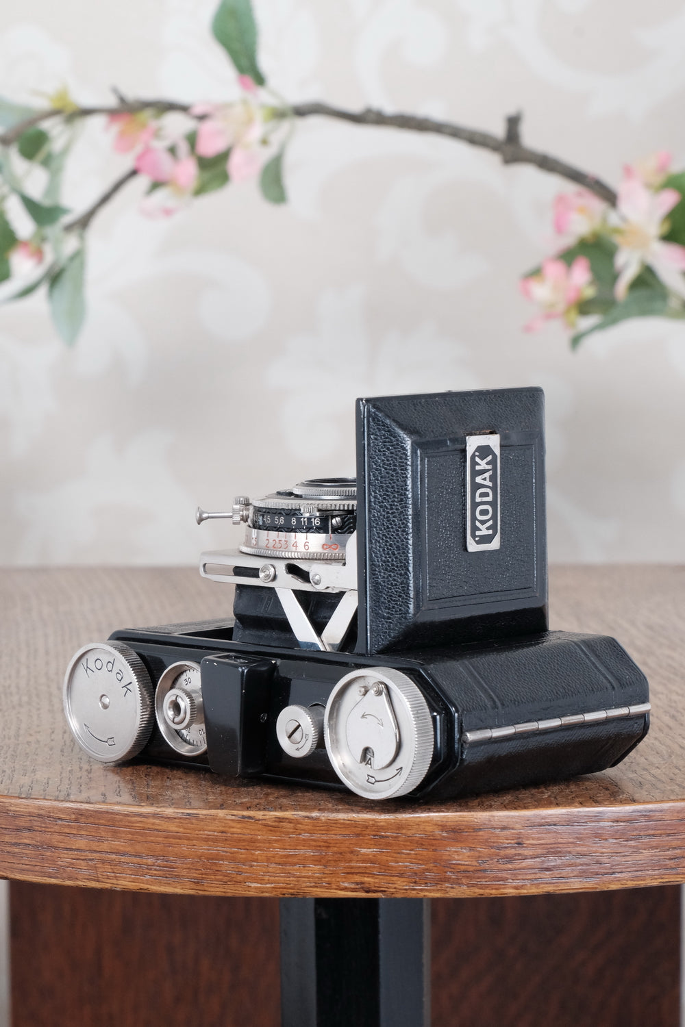 Superb! THE ORIGINAL FIRST VERSION, 1935 Black Kodak Retina, model 117. CLA'd, Freshly Serviced!