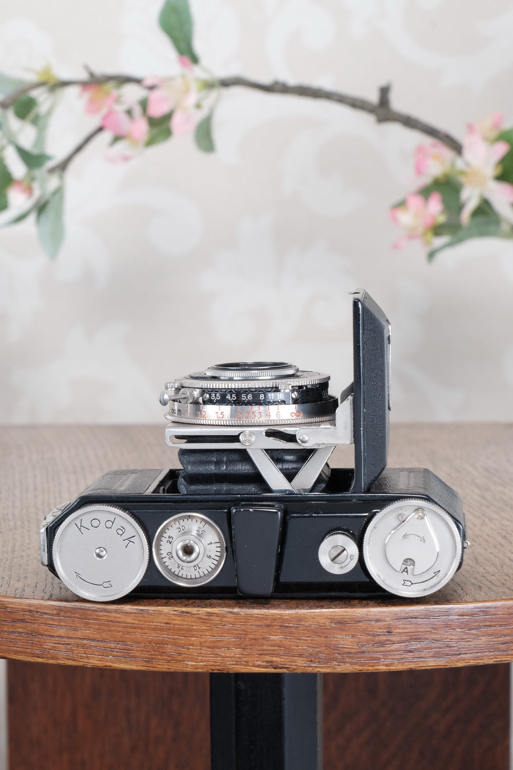 Superb! THE ORIGINAL FIRST VERSION, 1935 Black Kodak Retina, model 117. CLA'd, Freshly Serviced!