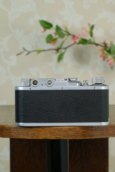 1939 Leitz Leica II, complet with Elmar lens, CLA'd, Freshly Serviced! - Leitz- Petrakla Classic Cameras