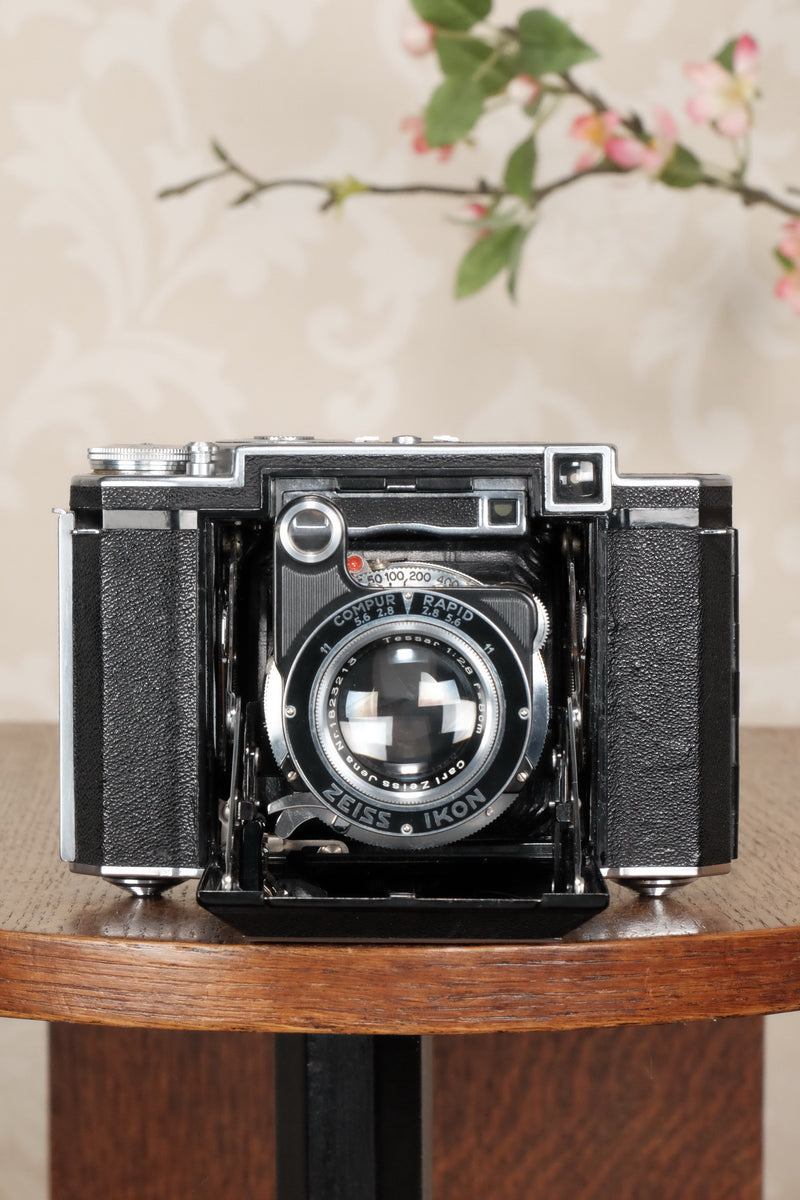 Superb! 1936 Zeiss Ikon Super Ikonta 6x6, Tessar lens, Freshly Serviced! CLA'd - Zeiss-Ikon- Petrakla Classic Cameras