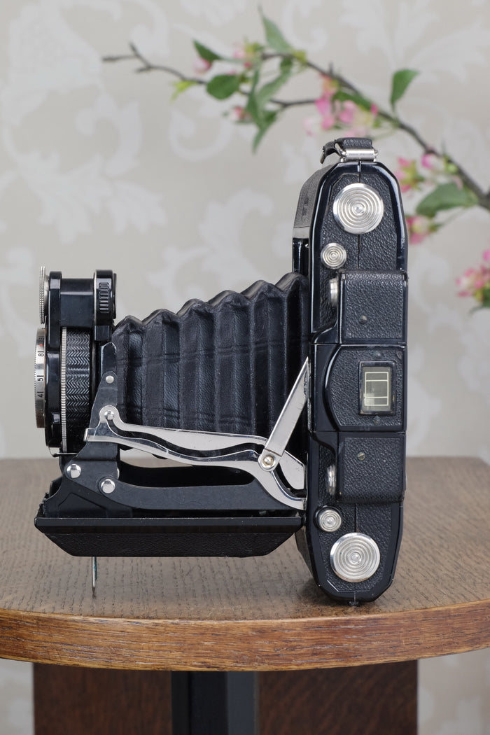 Superb! 1936 6x9 Super Ikonta with Tessar Lens, Freshly serviced ,CLA'd - Zeiss-Ikon- Petrakla Classic Cameras