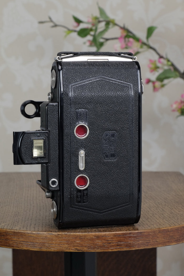 Superb! 1936 6x9 Super Ikonta with Tessar Lens, Freshly serviced ,CLA'd - Zeiss-Ikon- Petrakla Classic Cameras