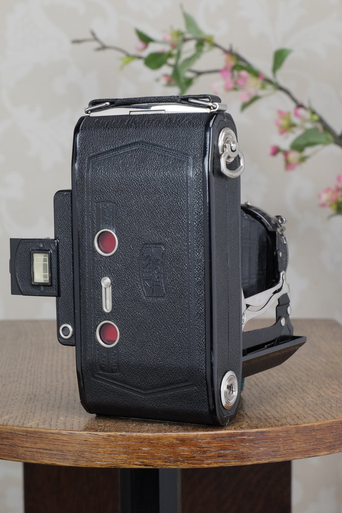 Superb! 1936 6x9 Super Ikonta with Tessar Lens, Freshly serviced ,CLA'd - Zeiss-Ikon- Petrakla Classic Cameras