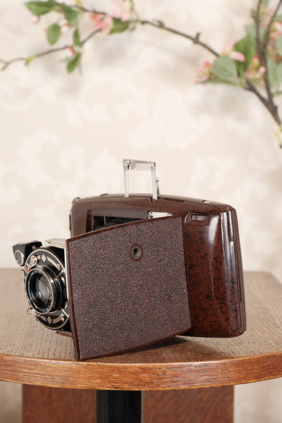 SUPERB! Rare 1934 Ebner 6x9 Brown Bakelite Art Deco Camera. Freshly serviced , CLA‘d - Ebner- Petrakla Classic Cameras