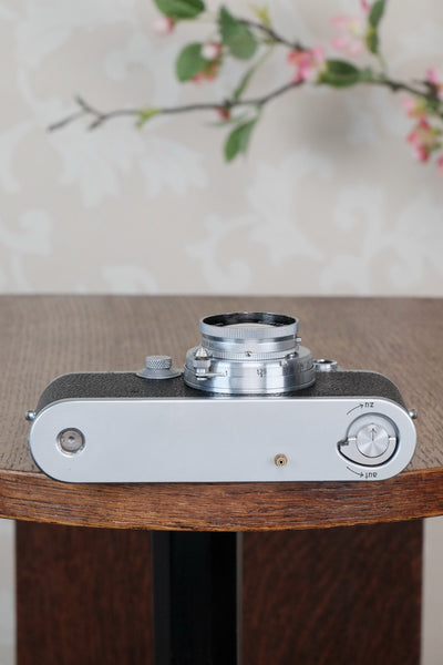 1942 LEITZ LEICA IIIc “stepper”, Desirable WWII model with red shutter curtains, CLA'd, Freshly Serviced! - Leitz- Petrakla Classic Cameras