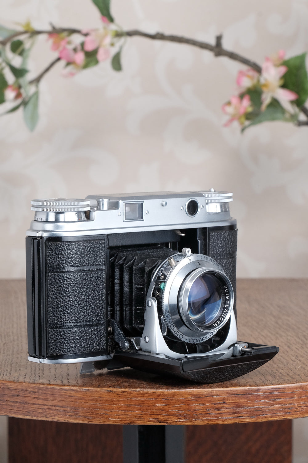 Near Mint! 1952 Voigtlander Vito III, Rangefinder with superb 2.0/50mm Ultron lens . CLA'd, Freshly Serviced!