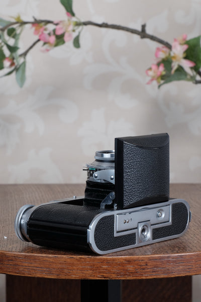 Near Mint! 1952 Voigtlander Vito III, Rangefinder with superb 2.0/50mm Ultron lens . CLA'd, Freshly Serviced!