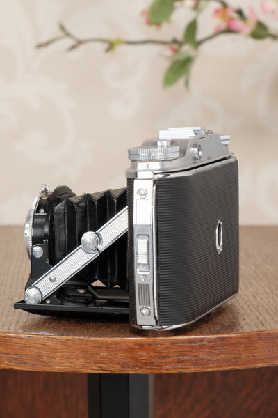 Superb, circa 1955 Agfa 6x6 Isolette III, Freshly Serviced! CLA'd - Agfa- Petrakla Classic Cameras