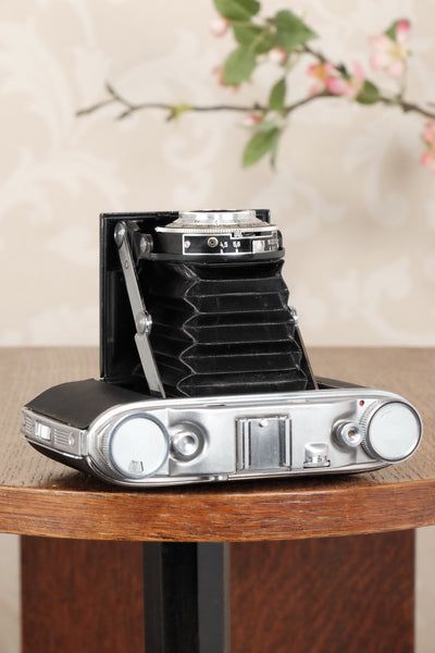 Superb, circa 1955 Agfa 6x6 Isolette III, Freshly Serviced! CLA'd - Agfa- Petrakla Classic Cameras