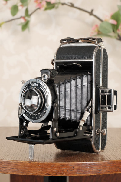 Superb! 1937 Welta Trio 6x9 / 6x4.5 Medium Format Folder, original (and rare) reduction mask, Freshly Serviced, CLA'd! - Zeiss-Ikon- Petrakla Classic Cameras