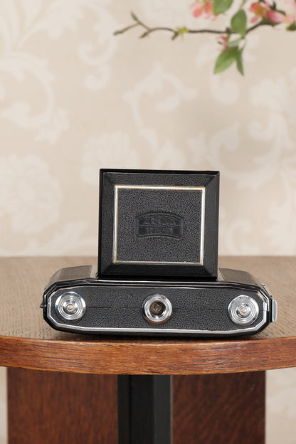 1937 Zeiss Ikon Ikonta, Freshly Serviced, CLA'd! - Zeiss-Ikon- Petrakla Classic Cameras