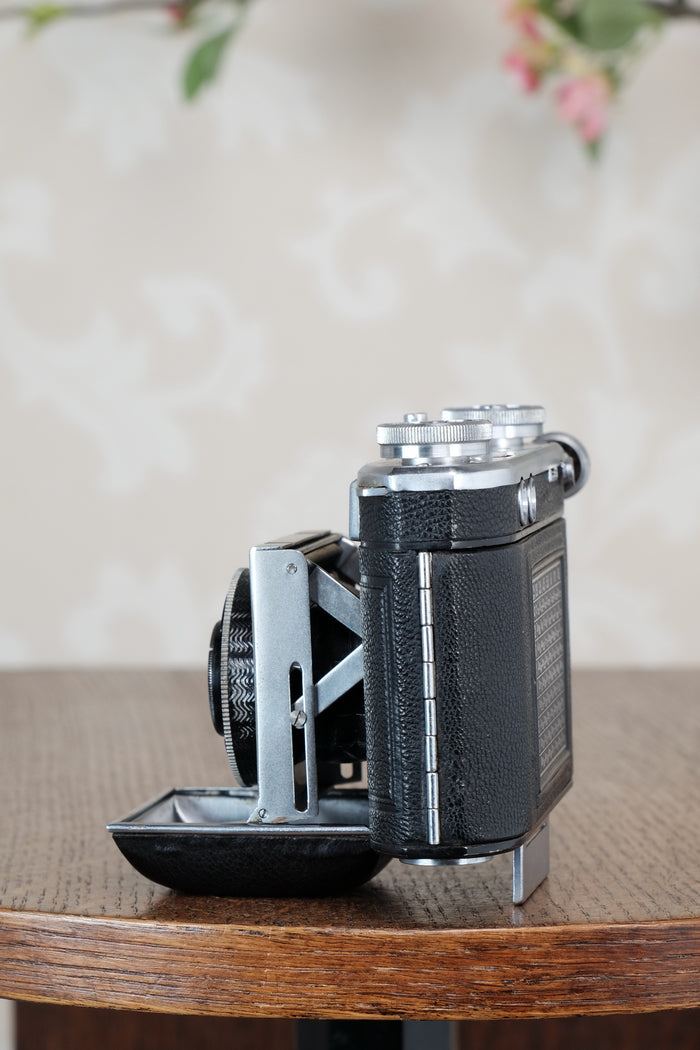 1937 35mm Certo Dollina III Rangefinder camera with f2.8/5cm Tessar le