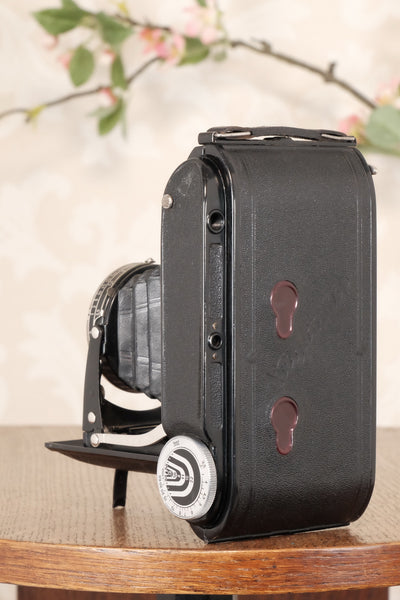 1935 Voigtlander Bessa Rangefinder with HELIAR LENS! 6x9. Freshly Serviced, CLA'd. - Voigtlander- Petrakla Classic Cameras