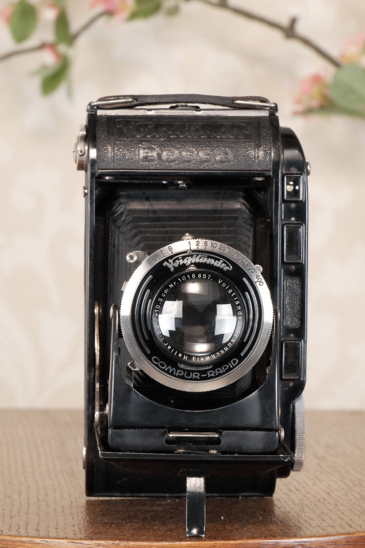 1935 Voigtlander Bessa Rangefinder with HELIAR LENS! 6x9. Freshly Serv ...